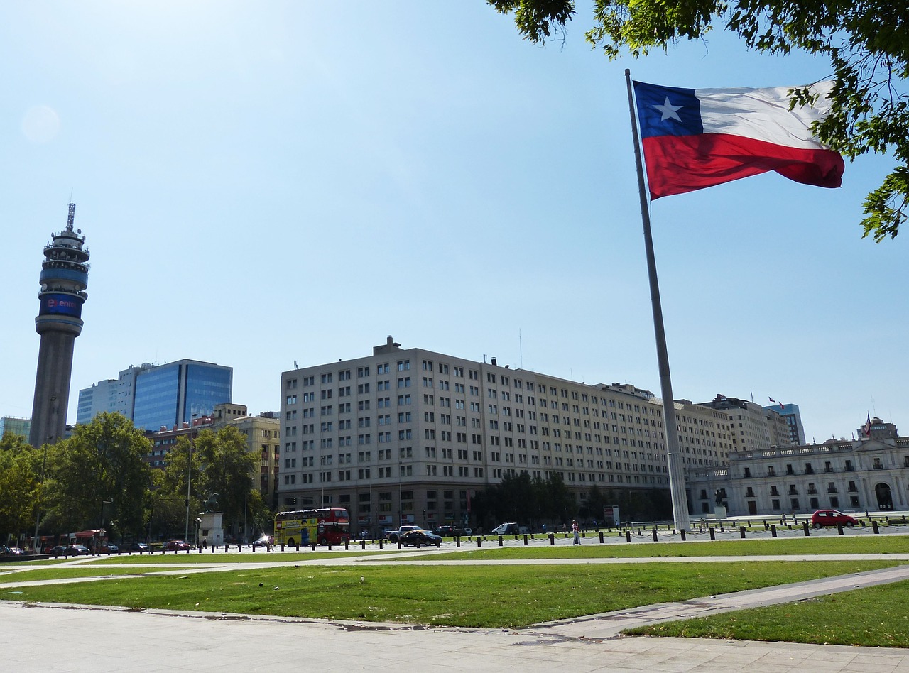 Bandeira chilena do lado de fora do prédio