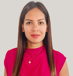 Maira Bazán