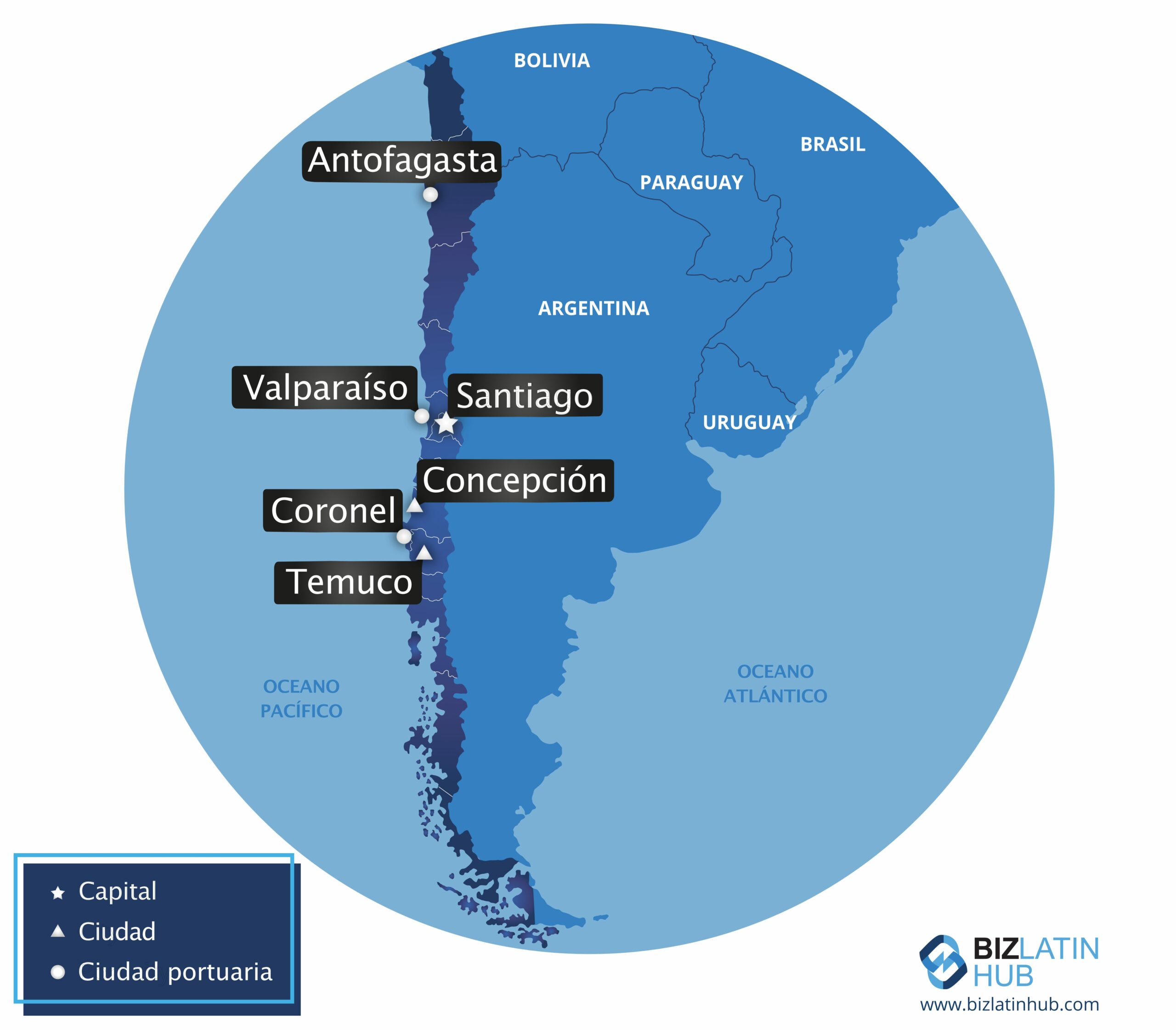 Un mapa que muestra las principales ciudades de Chile, esencial para cualquiera que desee iniciar un negocio en Chile. Las ciudades marcadas incluyen Santiago (capital), Antofagasta, Valparaíso, Concepción, Coronel y Temuco. El mapa muestra los países vecinos y las masas de agua, con etiquetas claras y regiones resaltadas en azul.